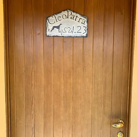 Casa Cleopatra I * Bergamo